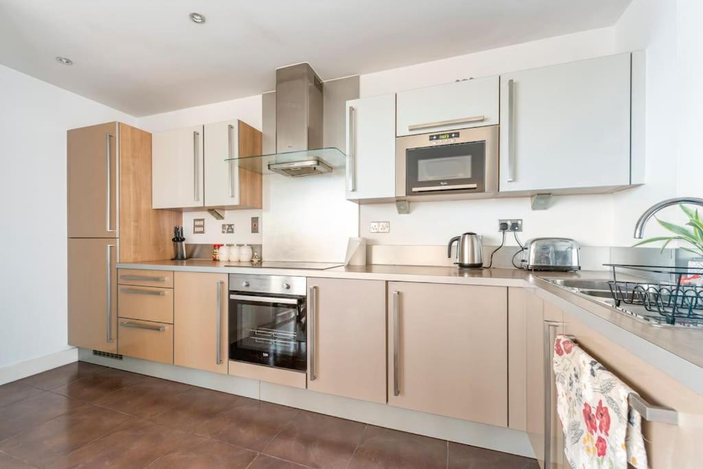London Skylineviews 2 Bed 2 Bath Flat Near Canary Wharf, O2 & Excel מראה חיצוני תמונה